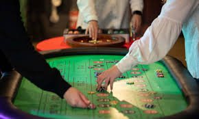 Platform masuk slot menampilkan meja dealer langsung, pasar sportsbook, dan slot games